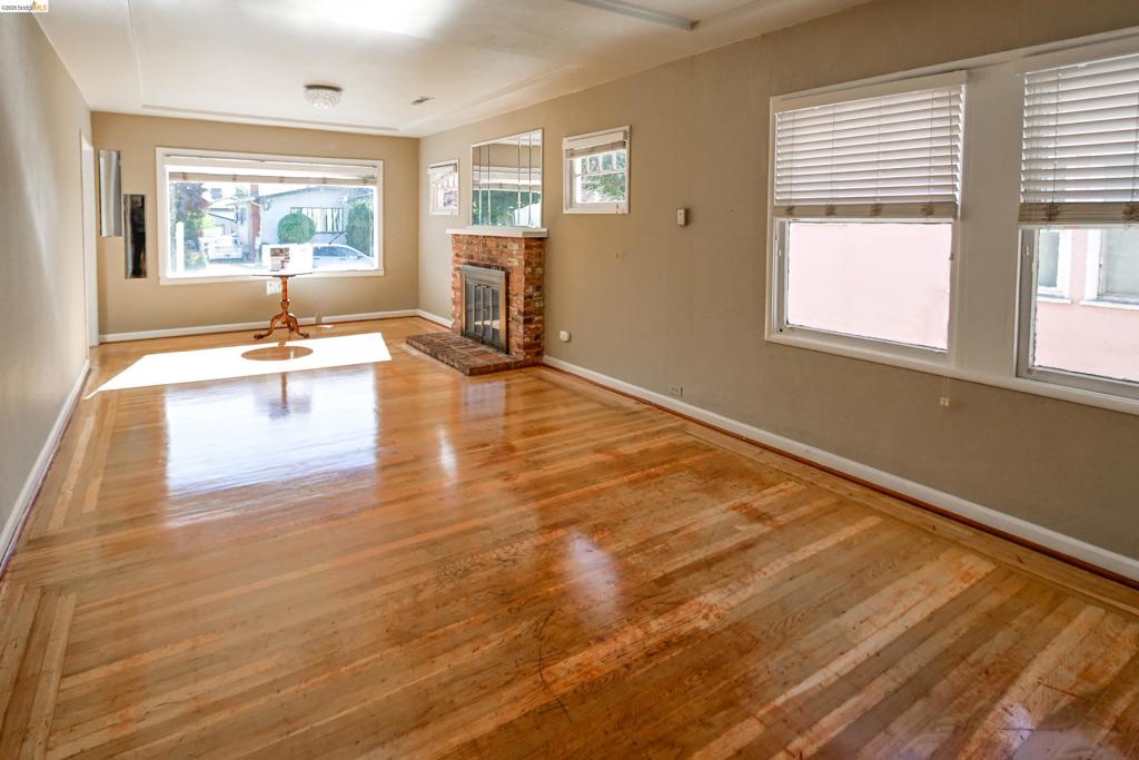 1643 68th Ave. AVE, Oakland CA 94621