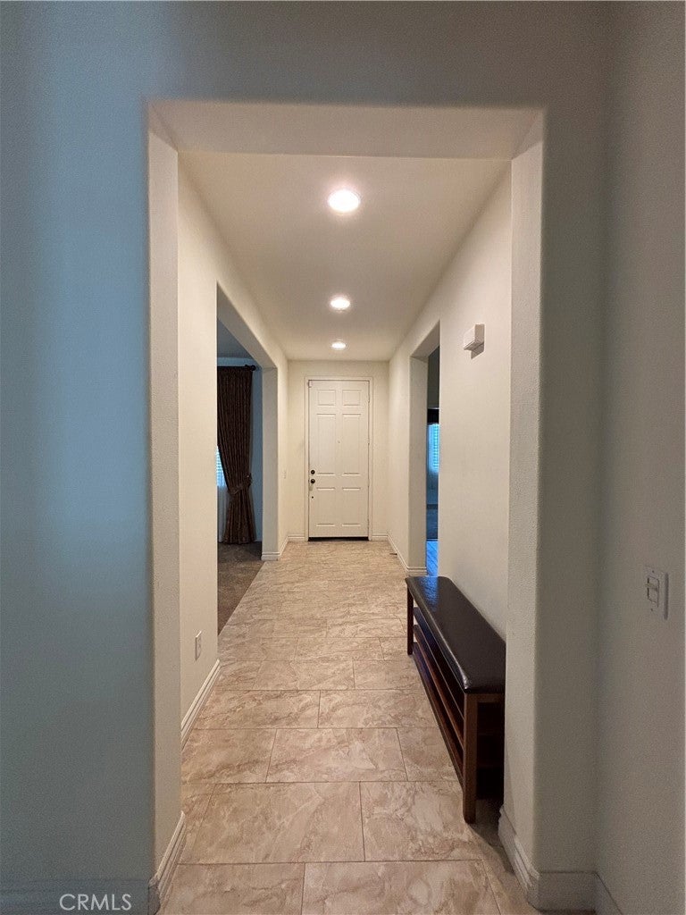 28425 Crispin