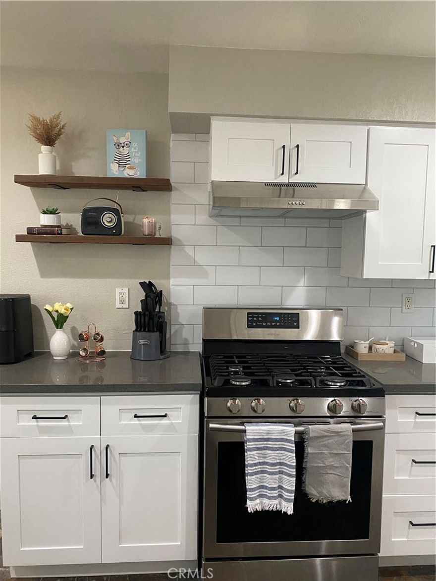 Welcome to this beautifully updated San Dimas home! Featuring new flooring, a remodeled kitchen and bathroom, and a freshly painted exterior. This move-in-ready property offers modern comfort and timeless charm.  Located in a quiet, family-friendly neighborhood near highly rated schools, downtown San Dimas, and plenty of shopping and dining options within minutes.



You’ll love the ample parking space in the front — large enough for multiple cars or even a trailer — plus a spacious backyard that’s perfect for entertaining, gardening, or adding future upgrades.



Ideal for starting families or investors. This home combines convenience, value, and location in one perfect package. Don’t miss your chance to make it yours!