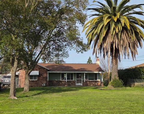 Photo of 9151 Central Avenue, Orangevale, CA 95662 (MLS # ML82038330)