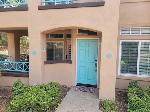 Photo of 12640 Springbrook Dr #C, San Diego, CA 92128 (MLS # 260011012SD)