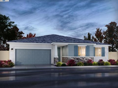Photo of 5240 Kestrel St, Antioch, CA 94531 (MLS # 41117815)