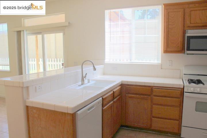 HARBORLITS - Residential Lease