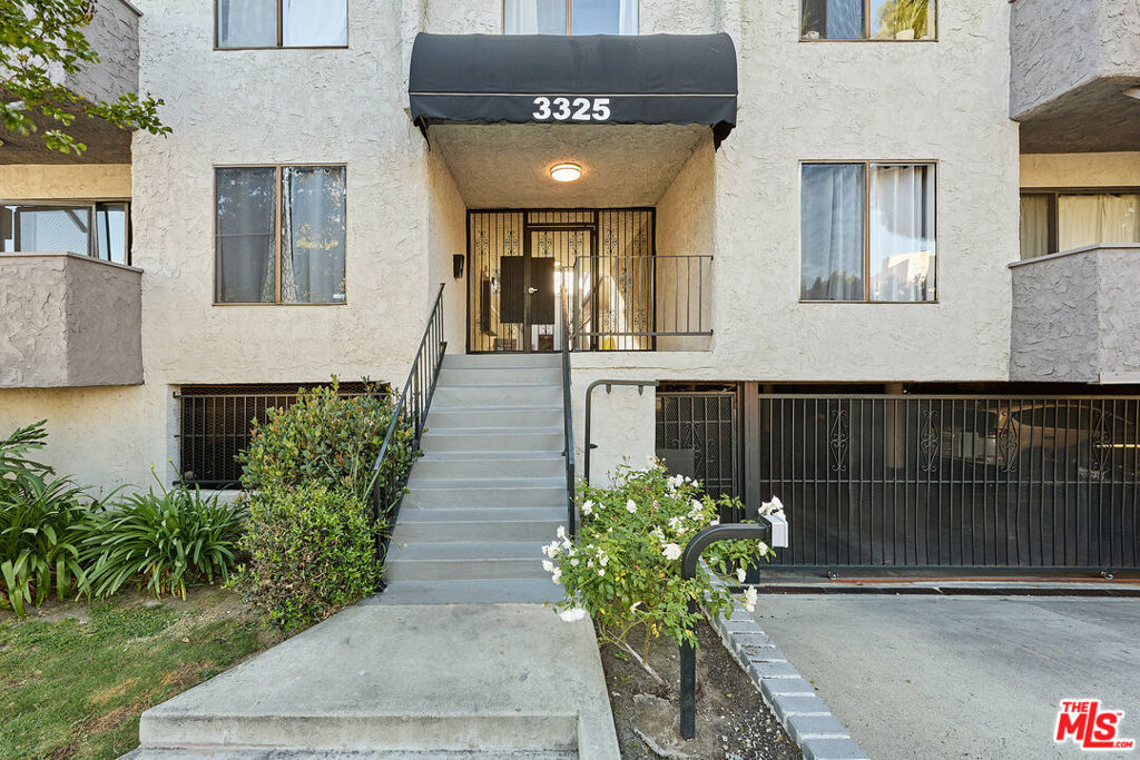 3325 Bagley Avenue 107