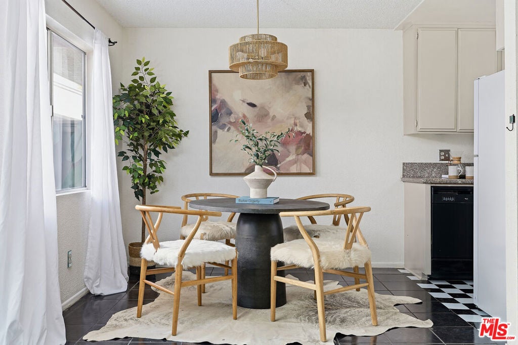 3325 Bagley Avenue 107, Los Angeles CA 90034