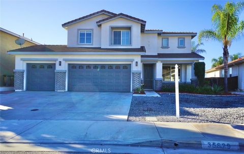 Photo of 35829 Country Park Dr, Wildomar, CA 92595 (MLS # SW25242477)