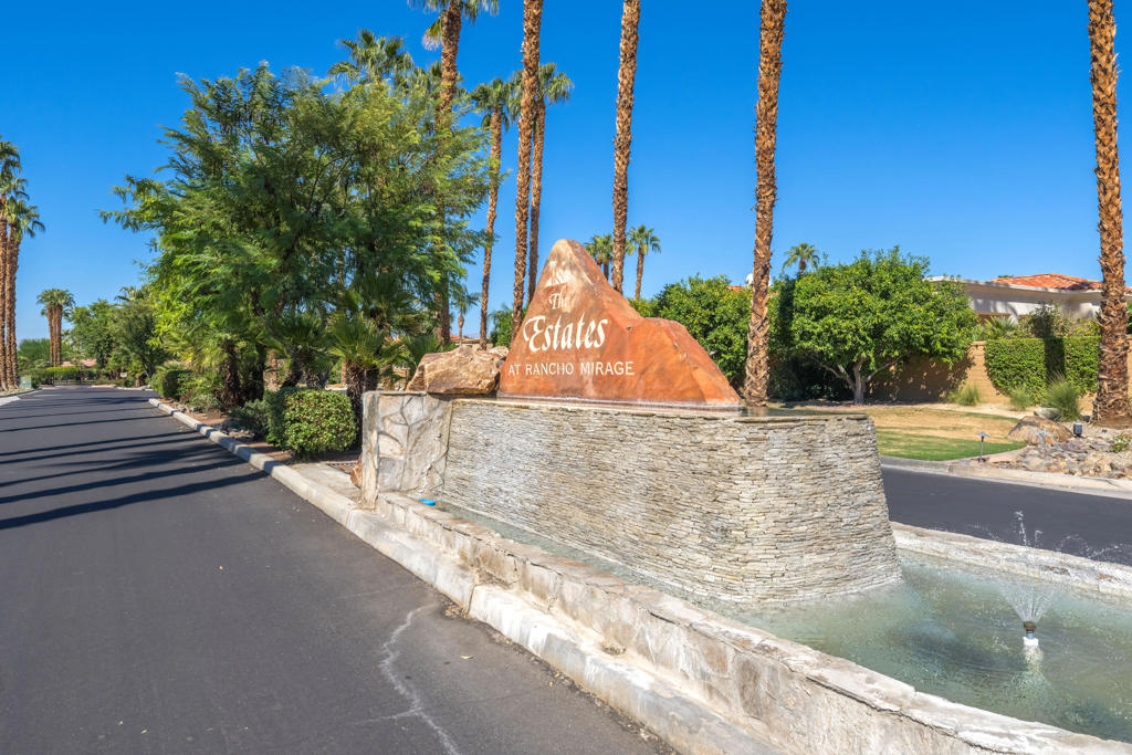 The Estates At RM - Residential