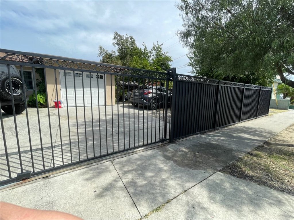 3224 Baldwin Park