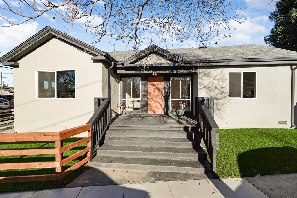 Photo of 2151 Santa Rita St St, Oakland, CA 94601 (MLS # 41121034)