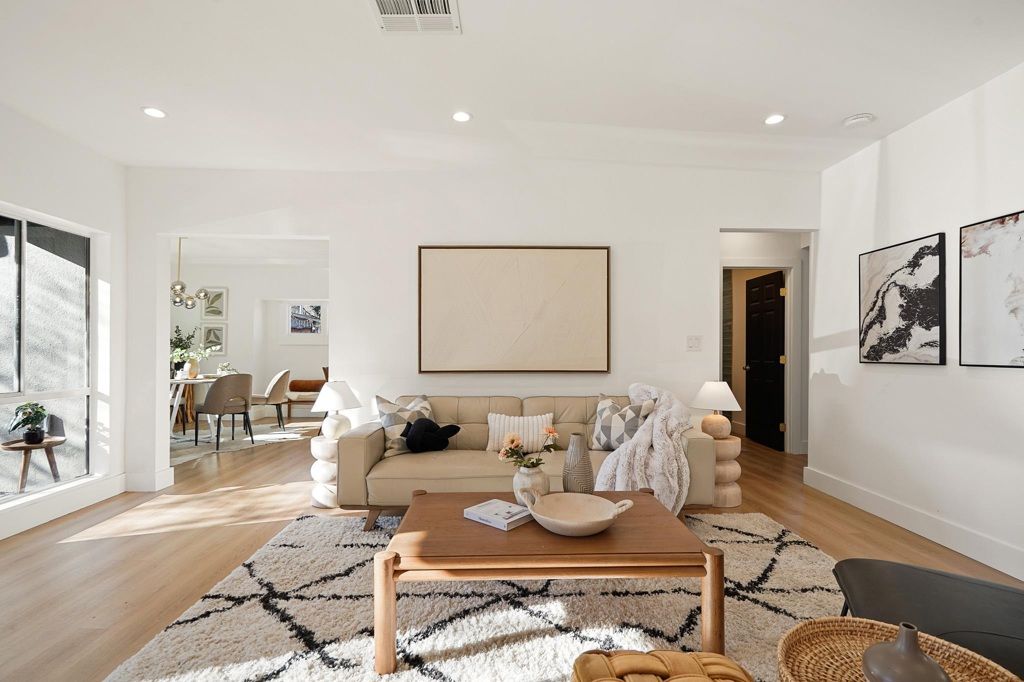 Photo of 2151 Santa Rita St St, Oakland, CA 94601 (MLS # 41121034)