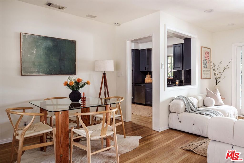 1328 Linda Rosa Avenue