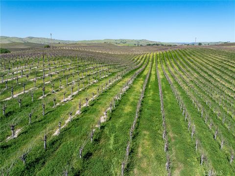 Tiny photo for 7310 Estrella Road Rd, San Miguel, CA 93451 (MLS # NS26058640)