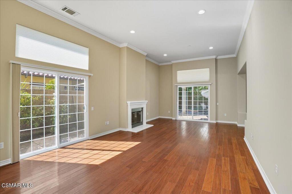 Paseo de Flores-505 - 1005142 - Residential