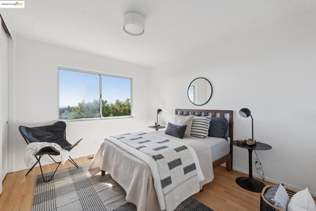 HILLCREST ESTATE - Residential