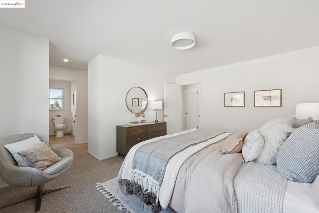 HILLCREST ESTATE - Residential