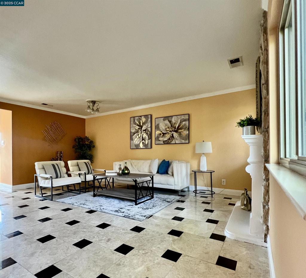 FAIRMONT - Residential