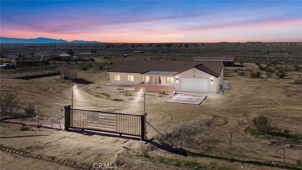 Photo of 24589 Burngan Avenue, Oro Grande, CA 92368 (MLS # HD26015286)