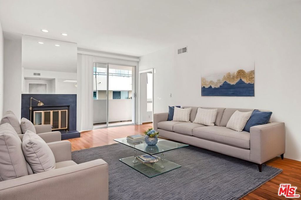 Photo of 1164 Wellesley Avenue #204, Los Angeles, CA 90049 (MLS # 26832005)