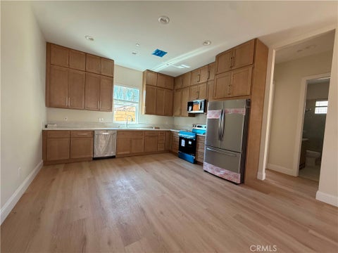 Photo of 1140 W donington #b, Glendora, CA 91741 (MLS # AR26153944)