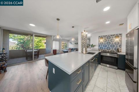 330 Vernon St 207 Oakland CA 94610