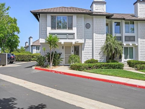 Photo of 872 Hollyhock Ct Ct, Carlsbad, CA 92011 (MLS # 260008454SD)