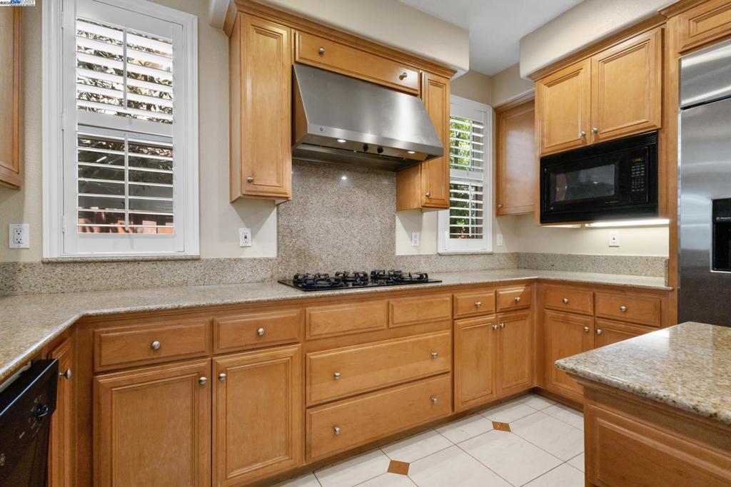 PHEASANT RIDGE - Residential