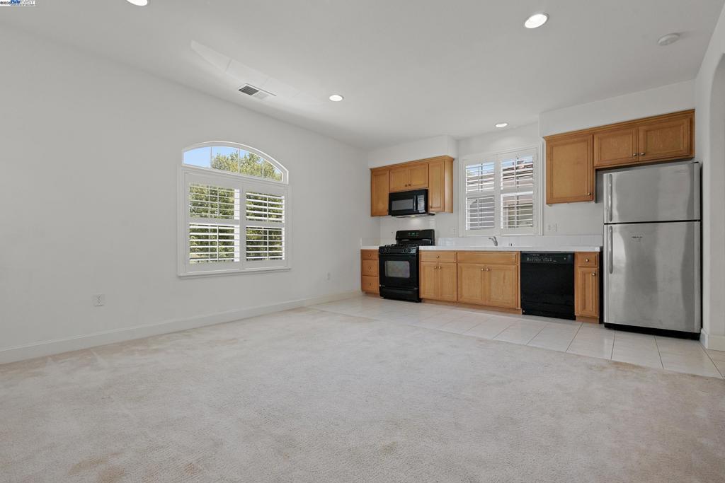 PHEASANT RIDGE - Residential