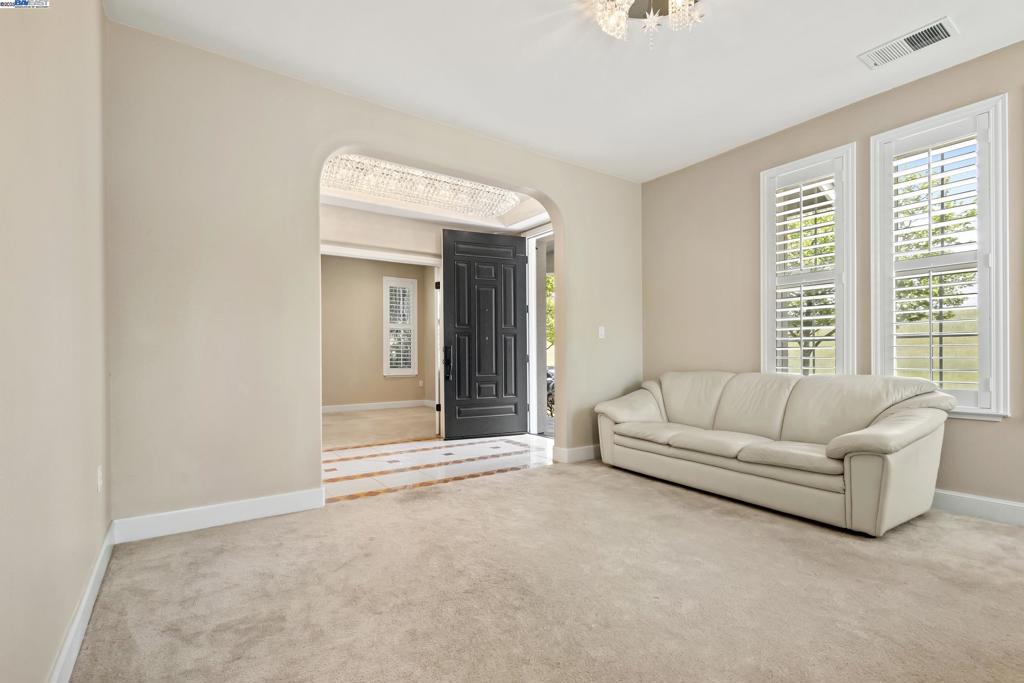 PHEASANT RIDGE - Residential