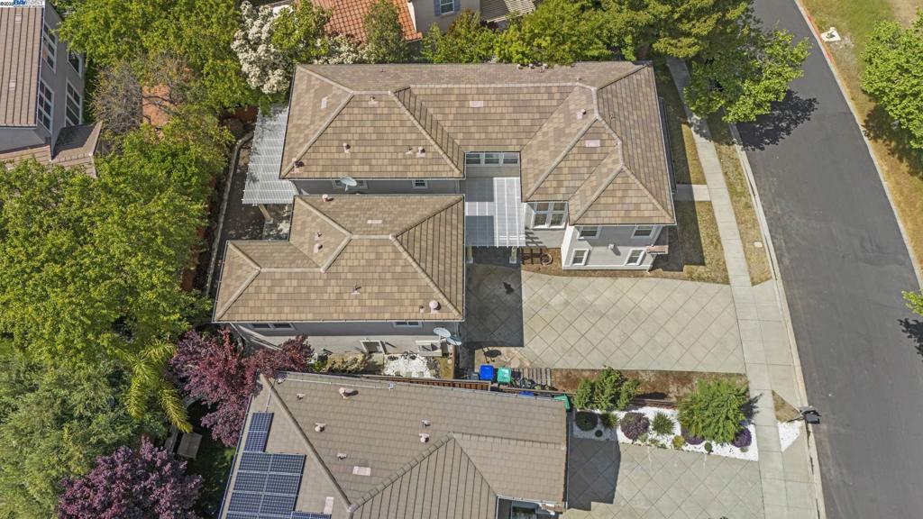 PHEASANT RIDGE - Residential