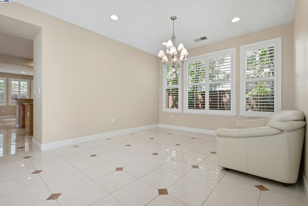 PHEASANT RIDGE - Residential