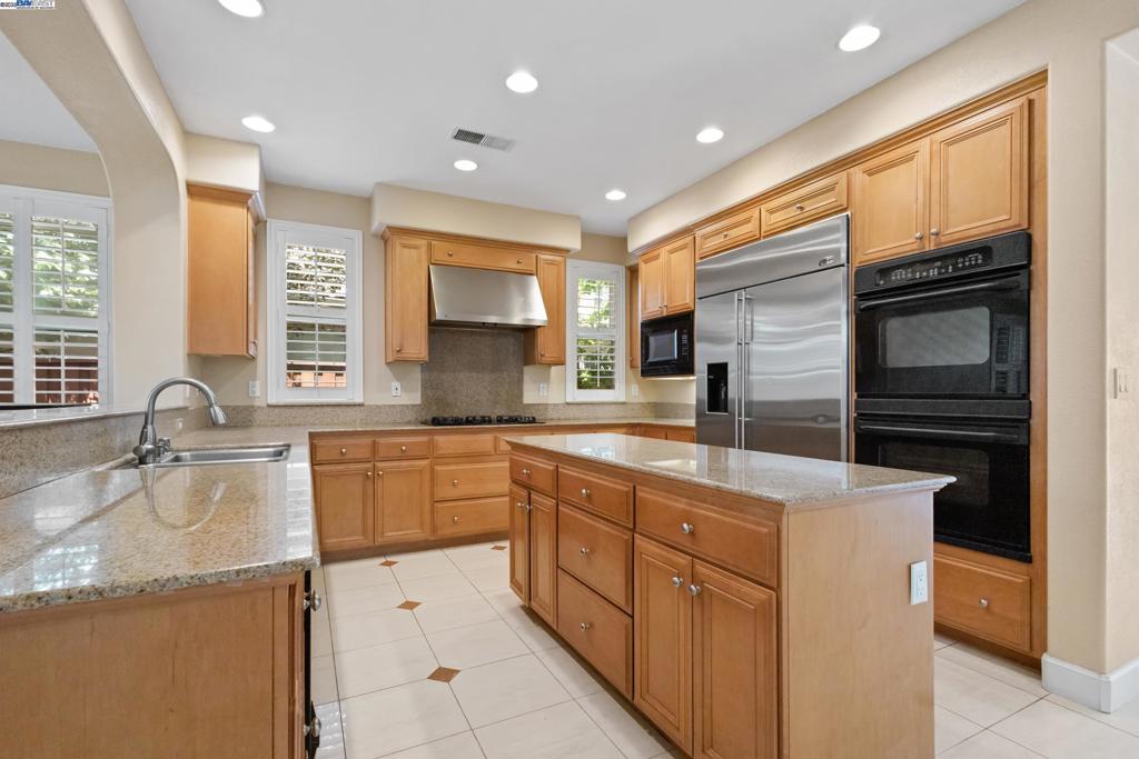 PHEASANT RIDGE - Residential