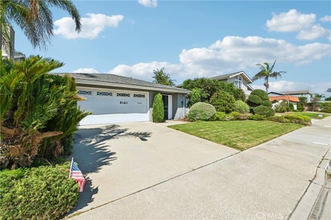 Photo of 8161 Falmouth DR, Huntington Beach, CA 92646 (MLS # OC26192212)