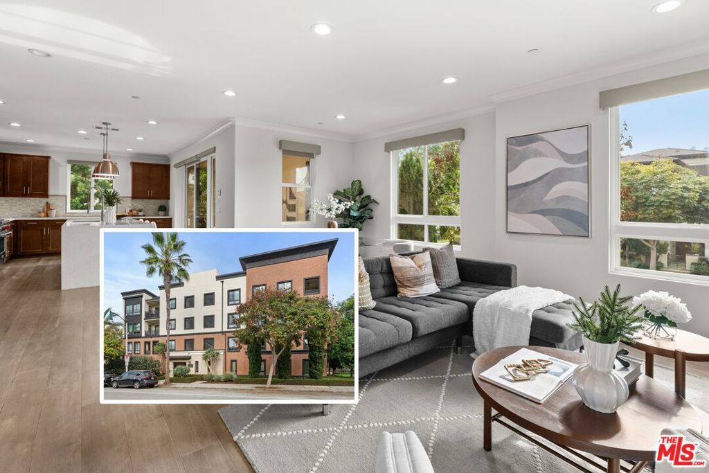 Photo of 12871 Runway Road #2, Playa Vista, CA 90094 (MLS # 25619329)