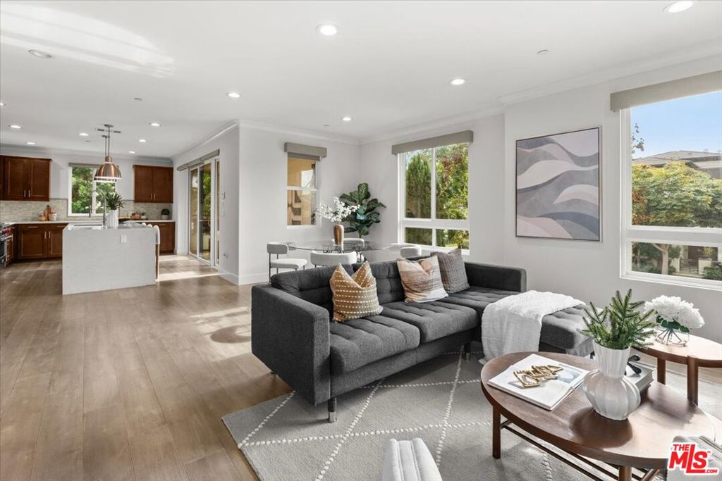 Properties 2 12871 Runway Road 2