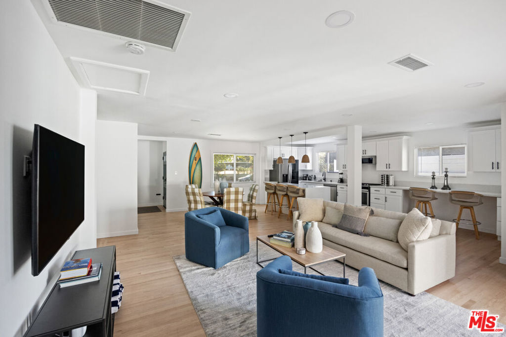Properties 4 11333 Braddock Drive