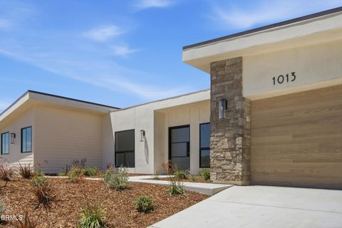 Tiny photo for 1013 Colina Vista, Ventura, CA 93003 (MLS # V1-37459)