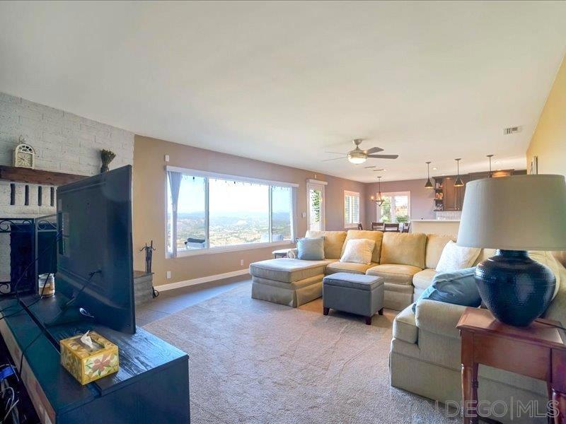 3360 Toyon Heights Drive