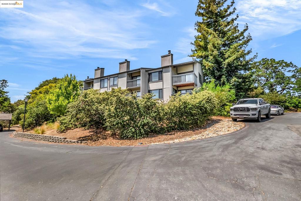 ASHWOOD - Residential