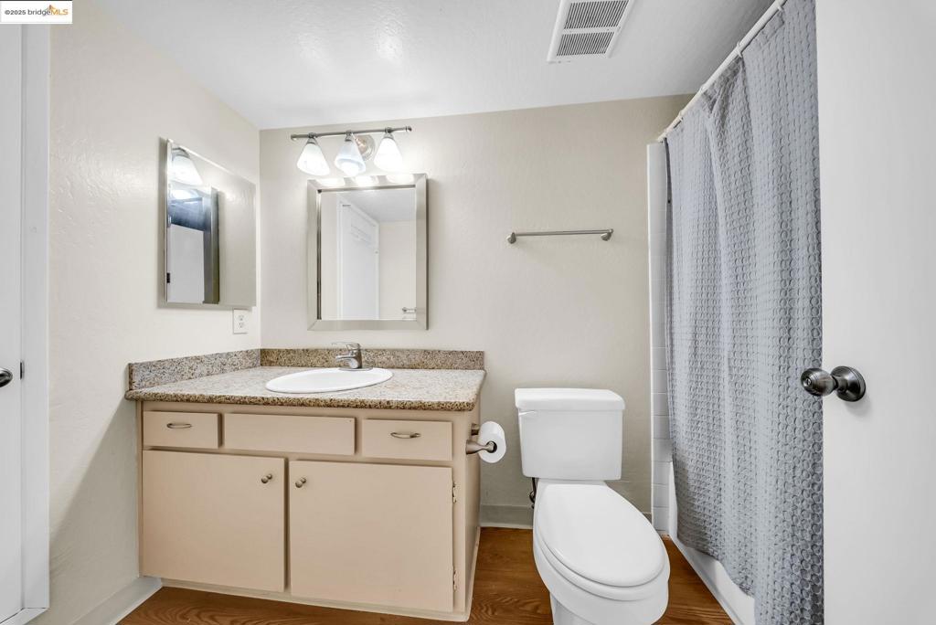 ASHWOOD - Residential