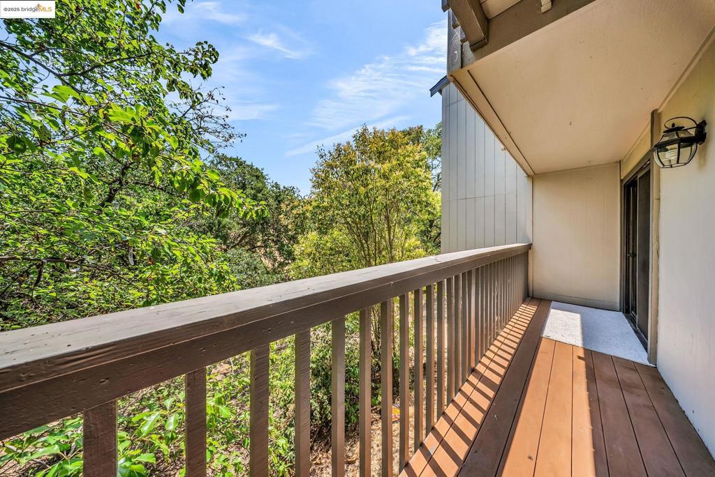 ASHWOOD - Residential