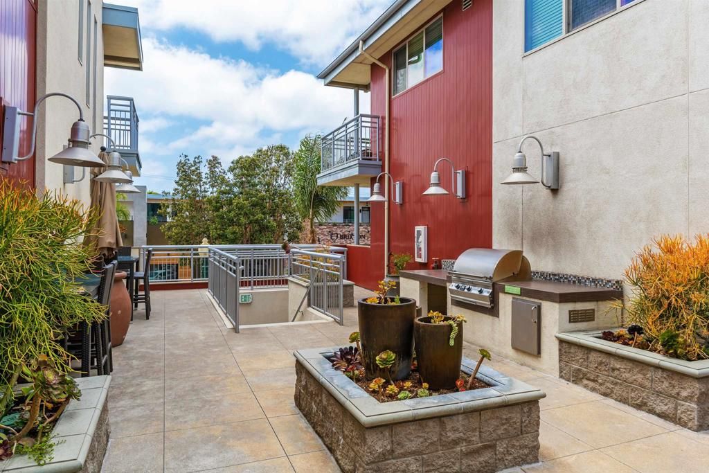 Photo of 687 S Coast Highway 101 #223, Encinitas, CA 92024 (MLS # NDP2602135)