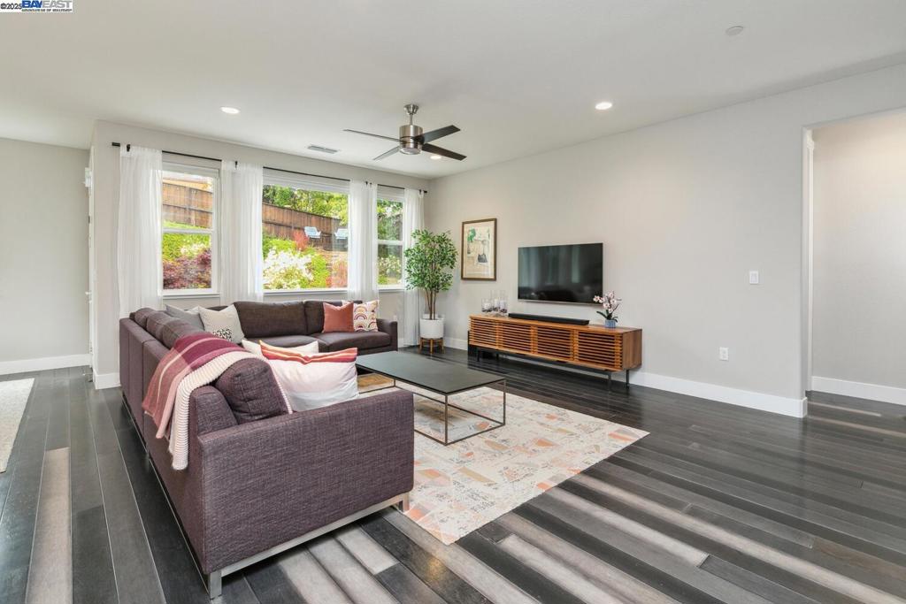 Not Listed - Residential