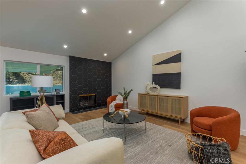 876 Ballina Court