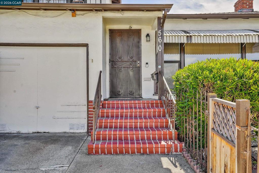 560 25Th St ST, Richmond CA 94804