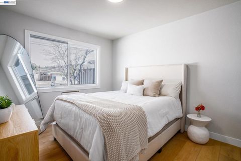 Tiny photo for 42663 42663 Hamilton Way Way, Fremont, CA 94538 (MLS # 41126309)