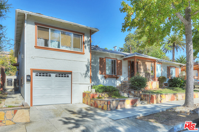 Unique, Spacious & Charming Duplex in North Inglewood. Generous space in the 2 Bedroom & 2 Bathroom front unit that includes a Living Rm Hardwd Flrs Dining Rm w/built in cabinets, Family Rm w/rear patio access & Laundry area. Galley style Kitchen w/charming tile and loads of cabinets and storage throughout. Master suite w/wood inlay flooring and Private bathroom. Townhome style 1 Bedroom & 2 Bathrooms over the 1 car garage w/direct entry. Unique interior split levels w/Spacious remodeled Kitchen, loads of cabinets w/newer Appliances included. Living Rm w/built-in wood cabinets and step-down Bedrm. The charming Single w/Bathrm, Closet & Storage. Low maintenance rear patio, no grass. Storage rm in rear of property. Garage, Carport & Street Parking. Conveniently located near schools, park, restaurants, shopping and More! DO NOT DISTURB TENANTS - VIEWING w/qualified submitted Offer only. NO FHA. No Rent Control, No Vacancies - Great Property! Great Price!