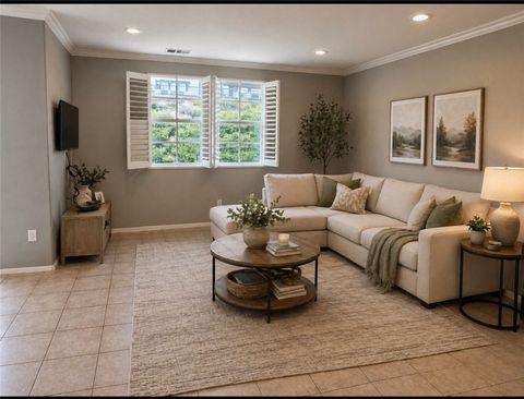 Photo of 16736 Nicklaus DR #39, Sylmar, CA 91342 (MLS # SR26097236)