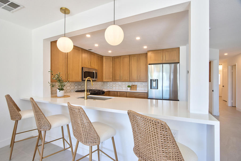 Woodhaven Country Cl - Residential