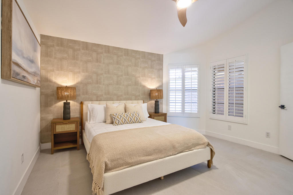 Woodhaven Country Cl - Residential