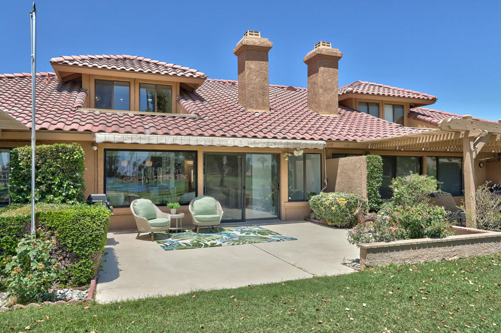 Woodhaven Country Cl - Residential